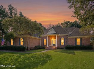 3838 Roman Forest Dr, Southaven, MS 38672