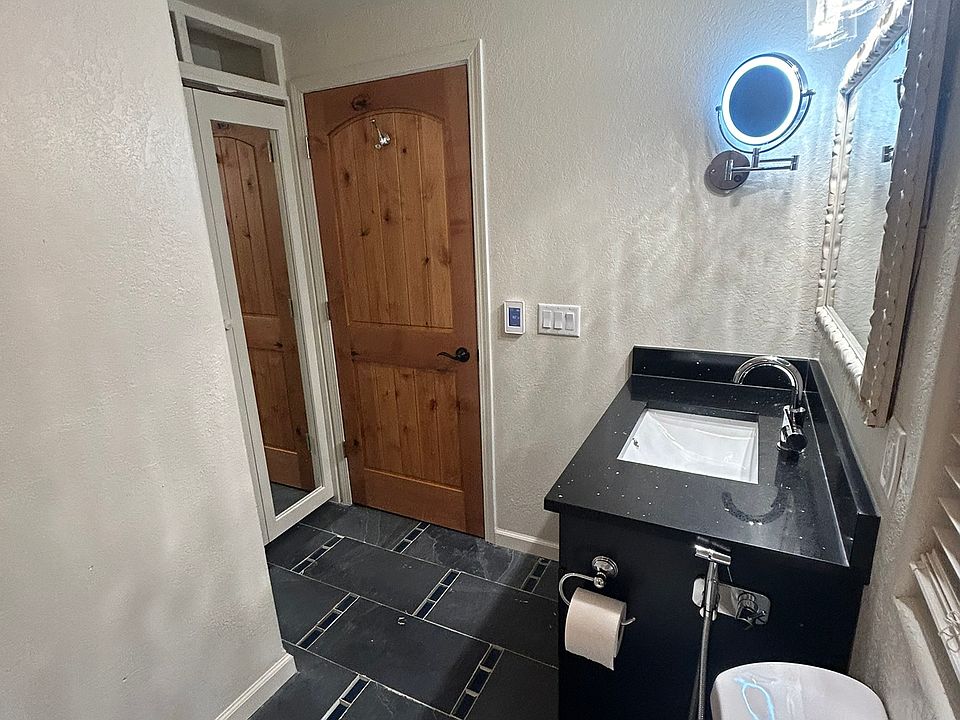 1st image of 1818 N Humboldt Ave #20
