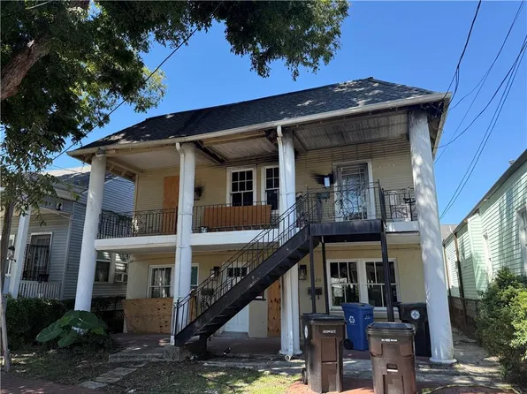 618 Fern St, New Orleans, LA 70118