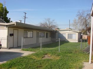 230 S B St, Exeter, CA 93221