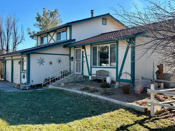 2690 Knob Hill Dr, Reno, NV 89506