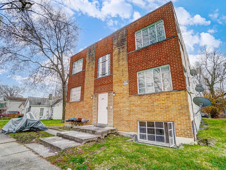 631 Mulberry St #2