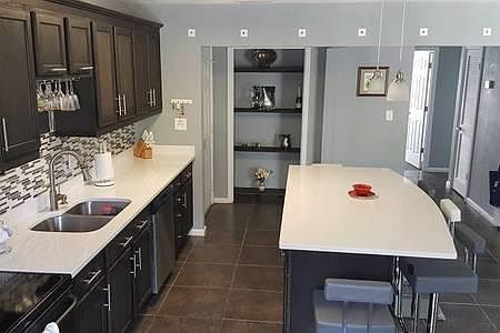 1st image of 210 Lewfield Cir