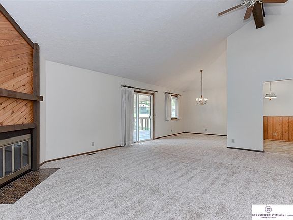5th image of 7713 Elm Dr