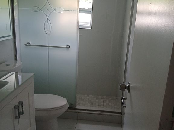 4th image of 14833 SW 65th Ter