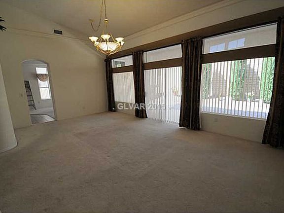 4th image of 10512 Shoalhaven Dr