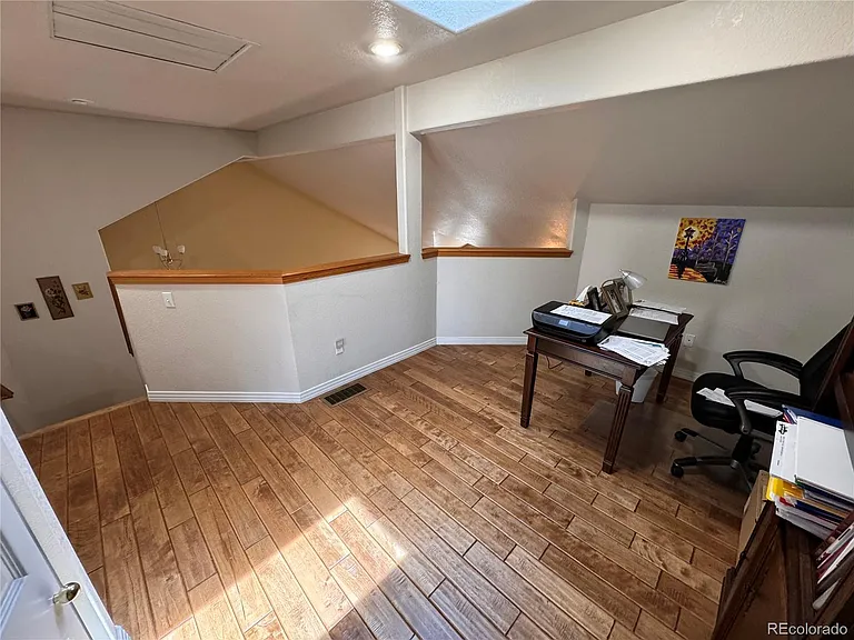 2486 S Scranton Way — Photo 13
