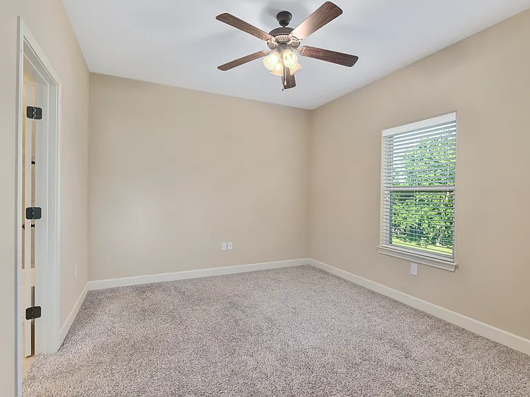 1406 Lemon Tree Ln #1 — Photo 8