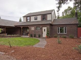 720 Thorton Lake Dr NW, Alany, OR 97321