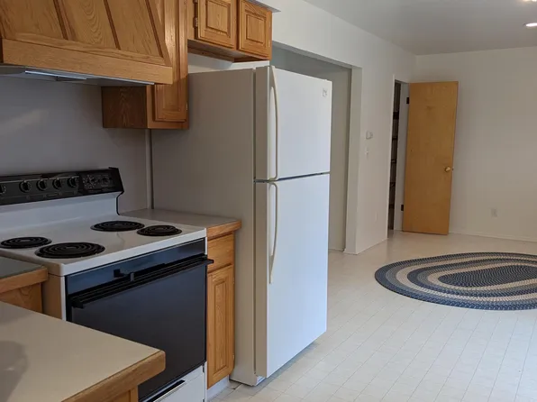 761 Marietta St NE, Grand Rapids, MI 49505