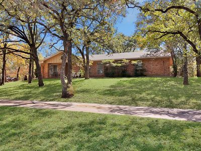 3925 Trisha Val Ct, Arlington, TX, 76016