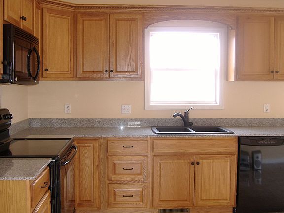 Granite countertops, new appliances,granite composite sink