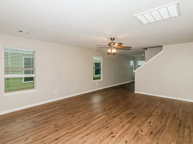 20730 Dickinson Manor Ln — Photo 5