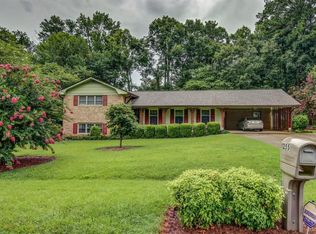 1255 Maple St SE, Conyers, GA 30013