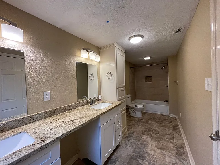 17261 County Line Rd — Photo 13