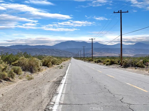 32719 Largo Vista Rd #25, Llano, CA 93544