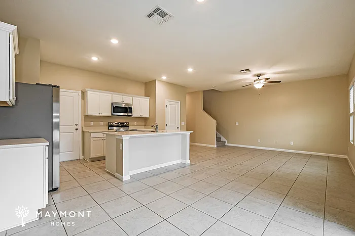 2700 Island Walk Dr — Photo 6