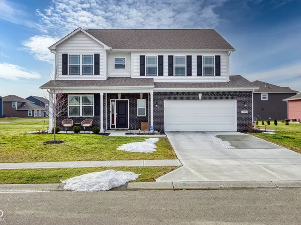 1545 Aster Dr, Shelbyville, IN 46176