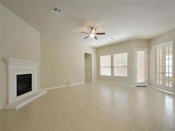 3rd image of 4117 Vinalopo Dr