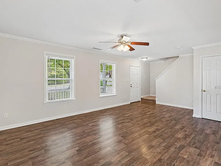 510 Homestead Park Dr — Photo 9