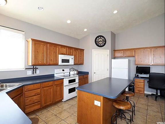 5th image of 4841 W Cold Springs Cir