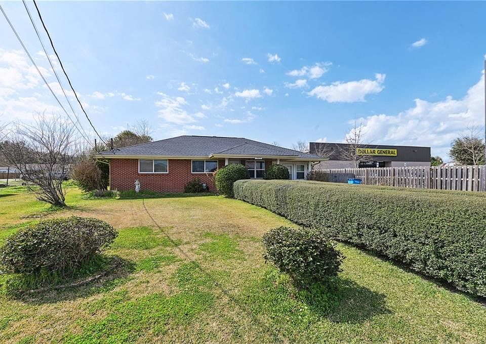 1st image of 15457 River Rd