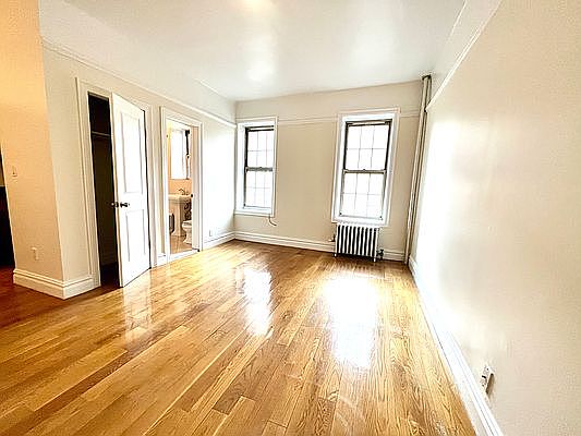 4th image of 266 Washington Ave #A112