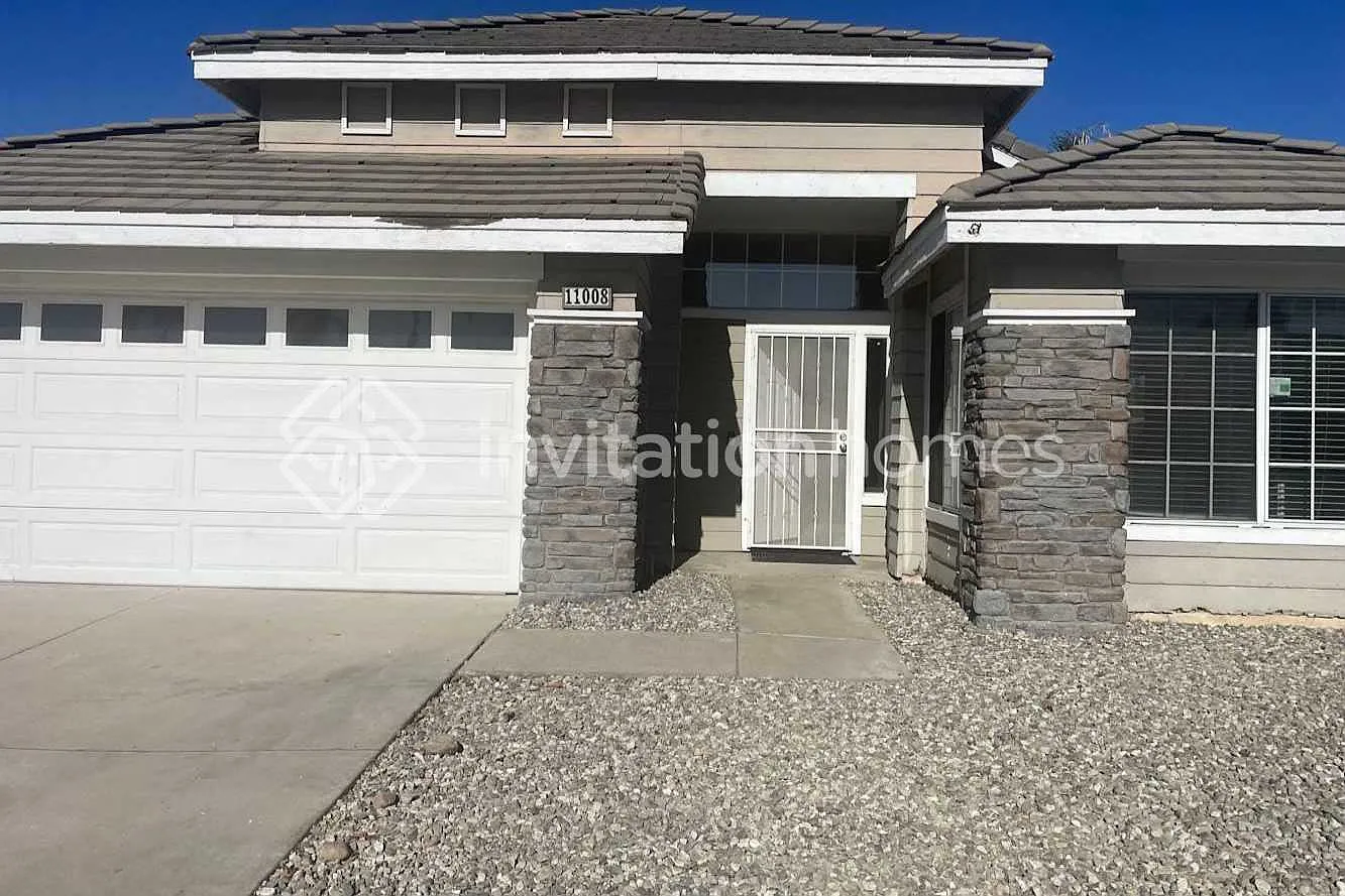 11008 San Pasqual Ave Montclair, CA 91763 — Photo 1