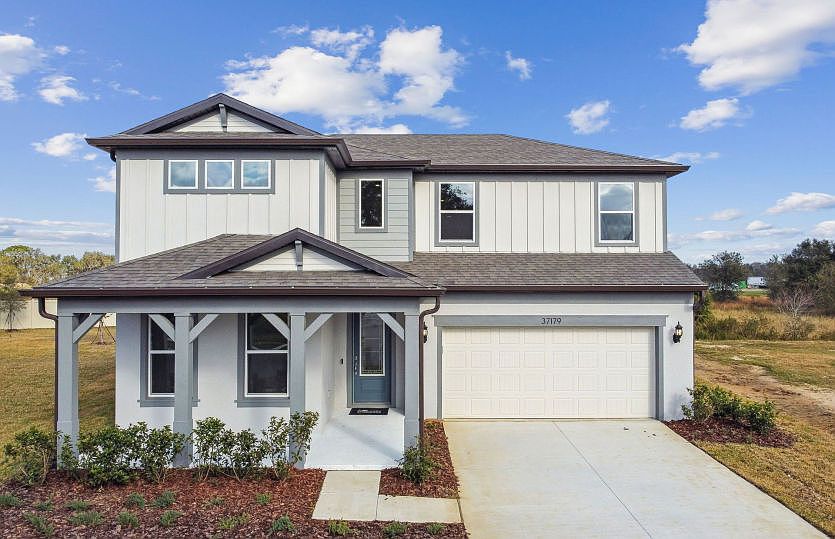 Coral Grand Exterior