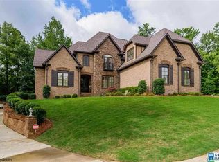 2403 Glasscott Pt, Hoover, AL 35226