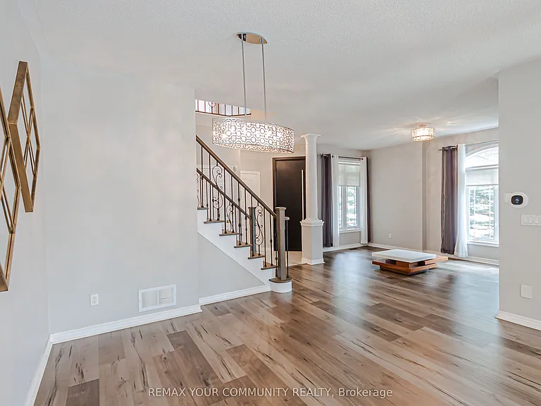 117 Littleside St — Photo 6