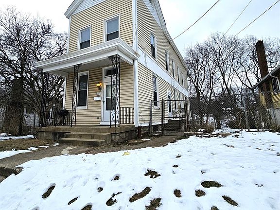 2nd image of 1224 Blanchard Ave