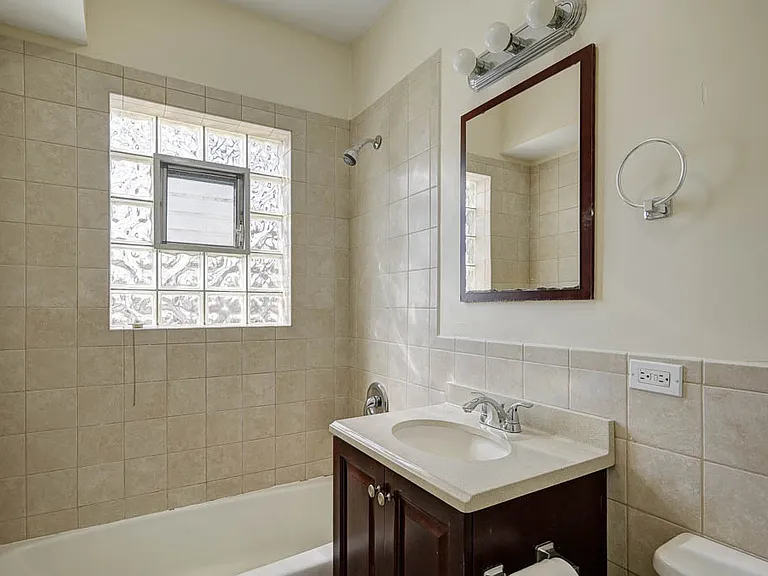 4516 W Wellington Ave — Photo 14