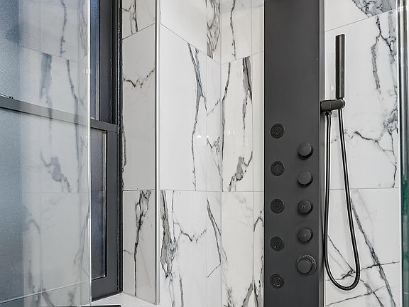 5th image of 4512 Chouteau Ave #1W