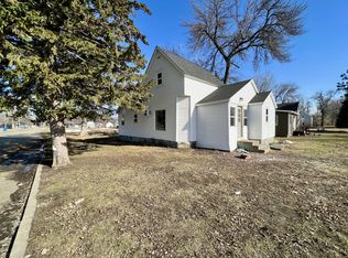 202 S Underwood St, Bryant, SD 57221