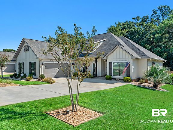 3rd image of 651 McArthur Ln