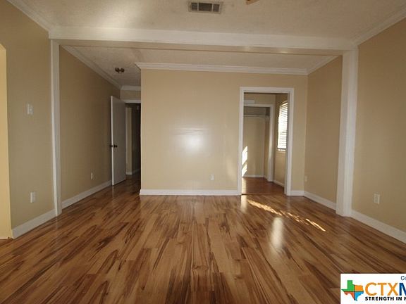 2nd image of 602 Creek St