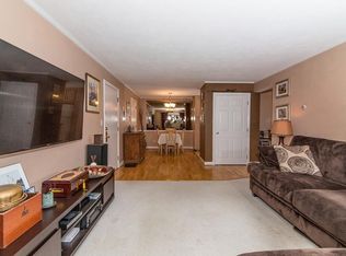 366 Elliot St APT 4, Newton, MA 02464