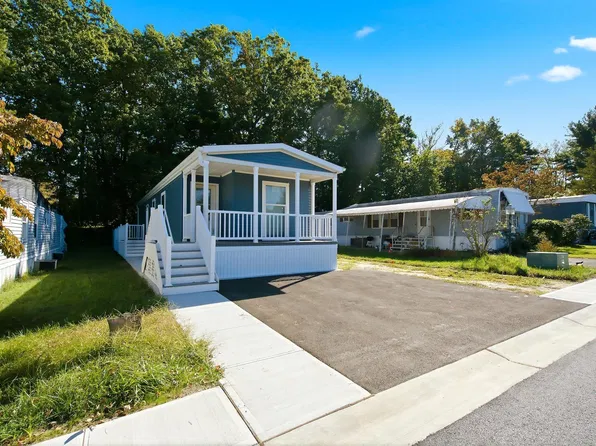 76 Alissa Ter, Jackson, NJ 08527