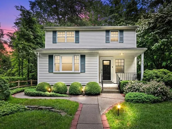 22 Autumn Court, Carmel, NY 10512