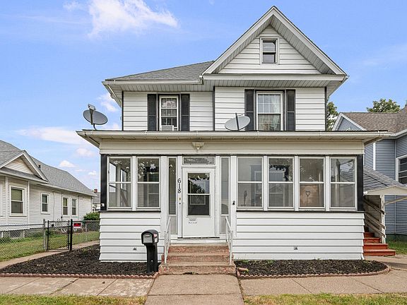2nd image of 618 W 17th St