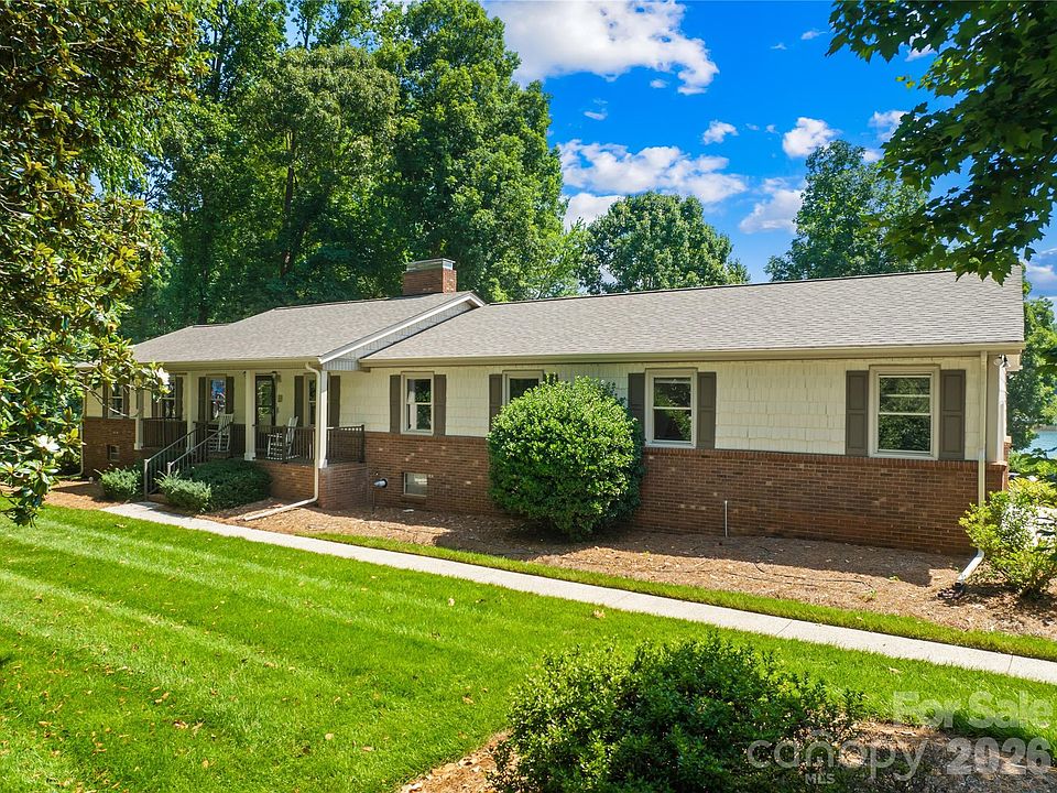 2nd image of 3960 Burton Ln