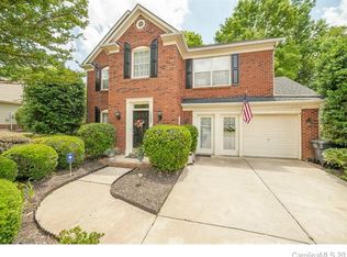 13307 Harvest Point Dr, Huntersville, NC 28078