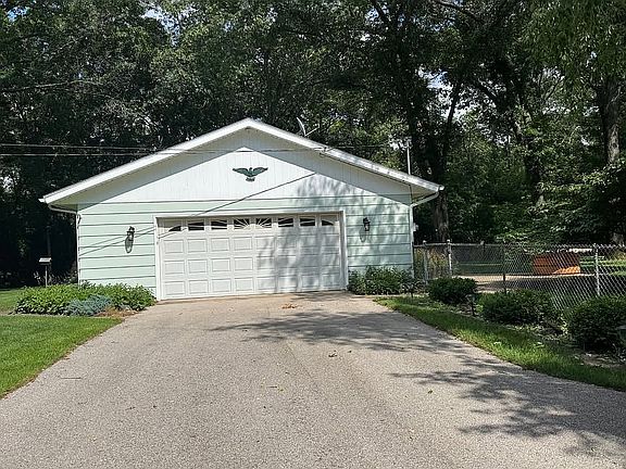 2nd image of 2645 W White Lake Dr