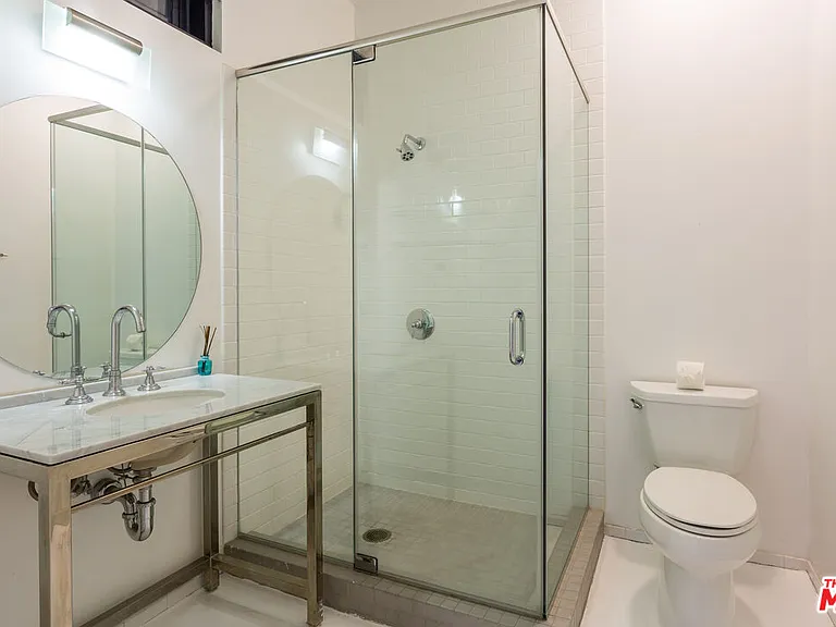 815 Hampton Dr #7 — Photo 13