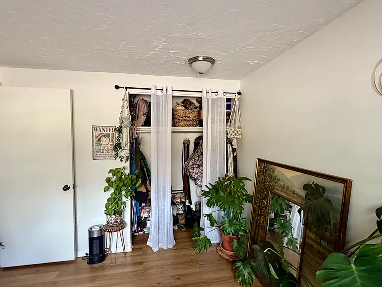 1008 N Corona St #107 — Photo 18