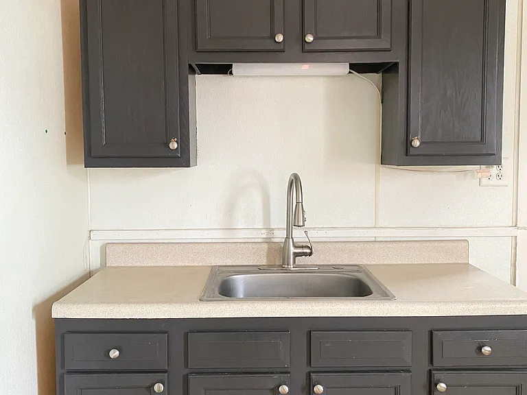 419 Main St #1 — Photo 6