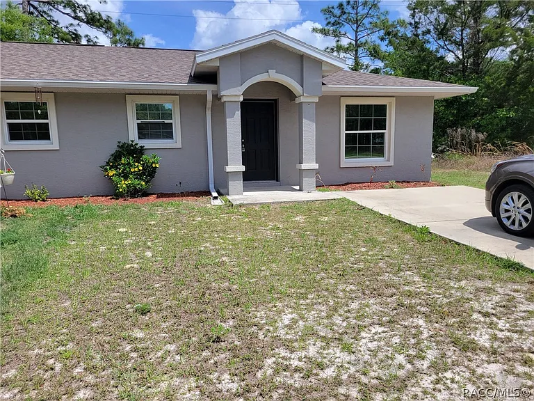 9503 N Travis Dr — Photo 1