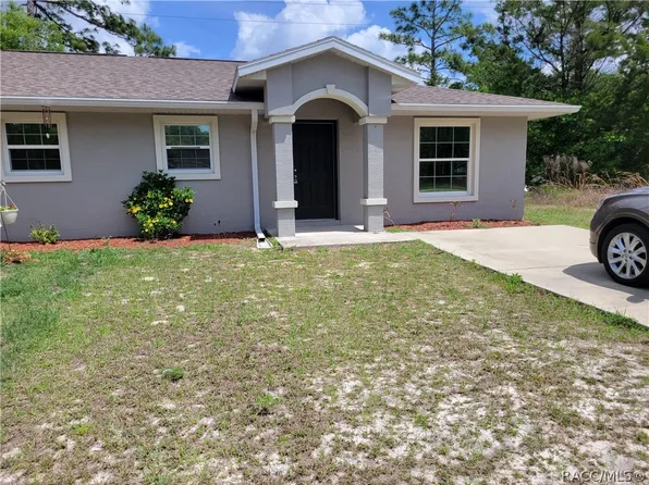 9503 N Travis Dr, Dunnellon, FL 34434