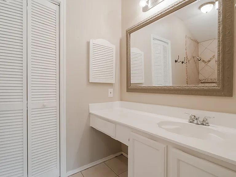 11742 Yearling Dr — Photo 14